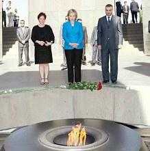 clinton-armeniangenocide