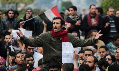 Egyptians_in_Tahrir_Square