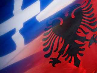 Η αλβανική “απόβαση” στην Ελλάδα με στοιχεία και αριθμούς