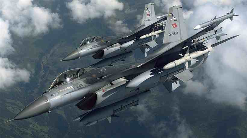 Νεκροί 4 Τούρκοι πιλότοι – Συνετρίβησαν δύο αεροσκάφη