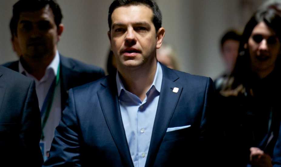 Τσίπρας στην WSJ: Η Ελλάδα επιστρέφει στην ανάπτυξη