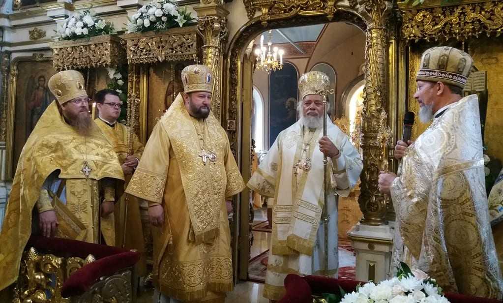 Η μεγάλη Εορτή των Πρωτοκορυφαίων Αποστόλων Πέτρου και Παύλου στη Μόσχα (φωτογραφίες)