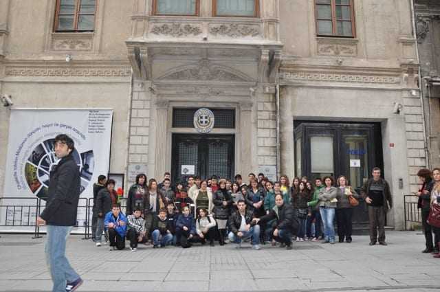 Κραυγή αγωνίας για τους δασκάλους των ελληνικών σχολείων της Διασποράς