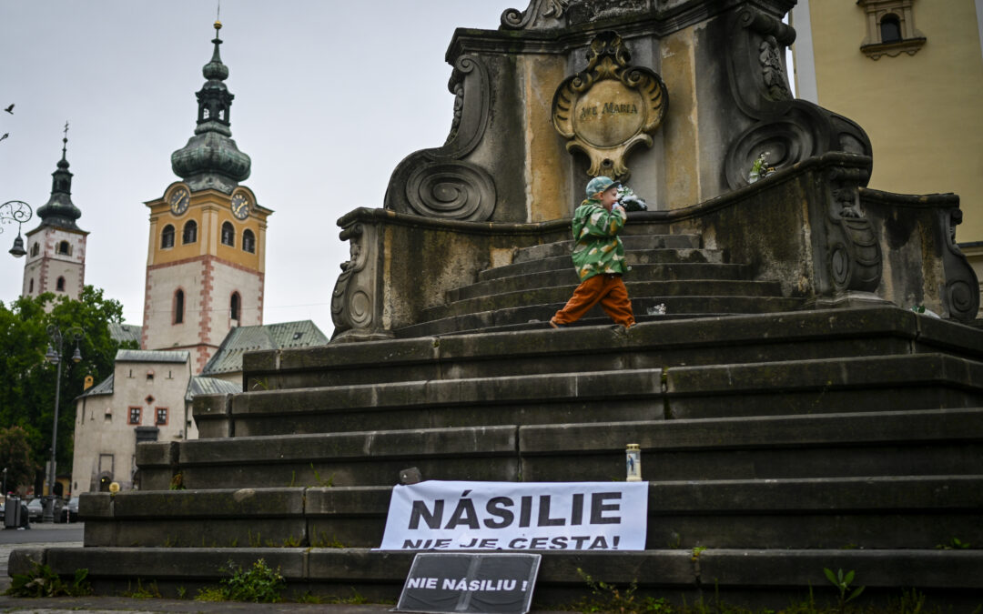 Social divisions and hostile rhetoric in Slovakia provide fertile ground for political violence